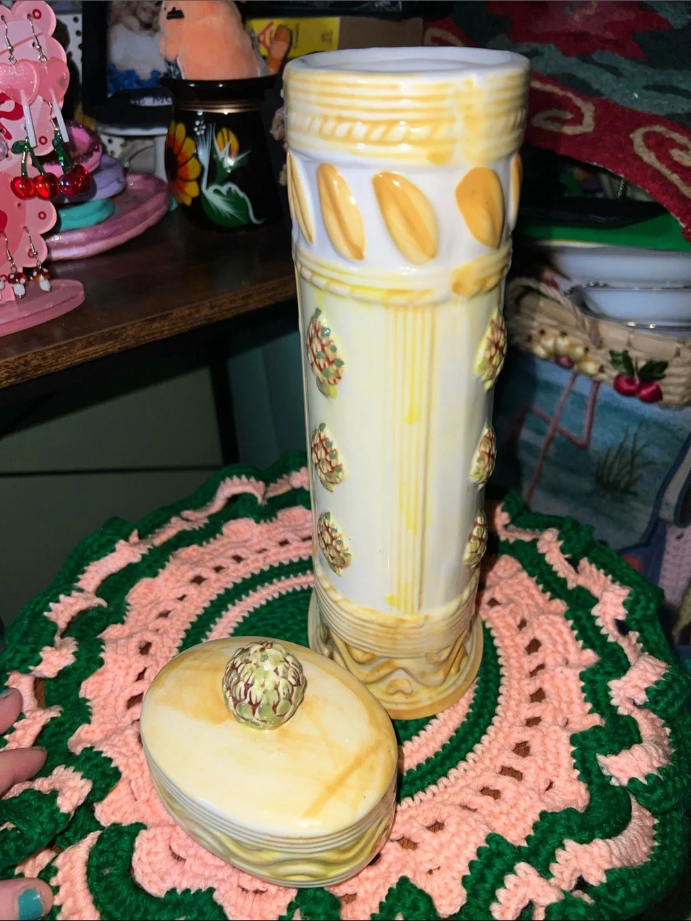 Vintage Italian Majolica Ceramic Oval Pasta Storage Canister Artichoke Top